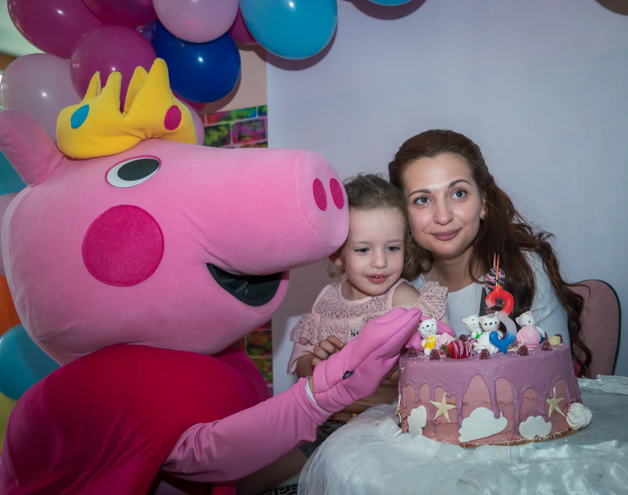 Финален кадър от третия рожден ден
